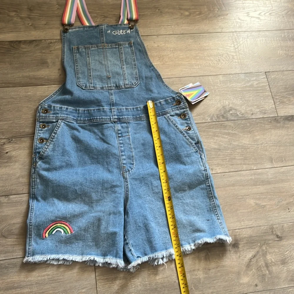 Short Overalls with Rainbow Straps - Picture 8 of 13